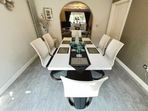 Dining Room - click for photo gallery